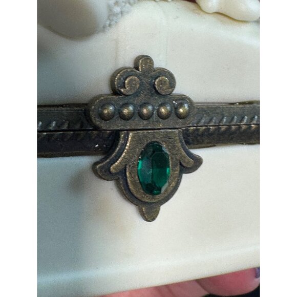 Vntg Dept 56 2000 Porcelain Angel Baby Sitting On Trinket Box With Metal Accents - Picture 9 of 9